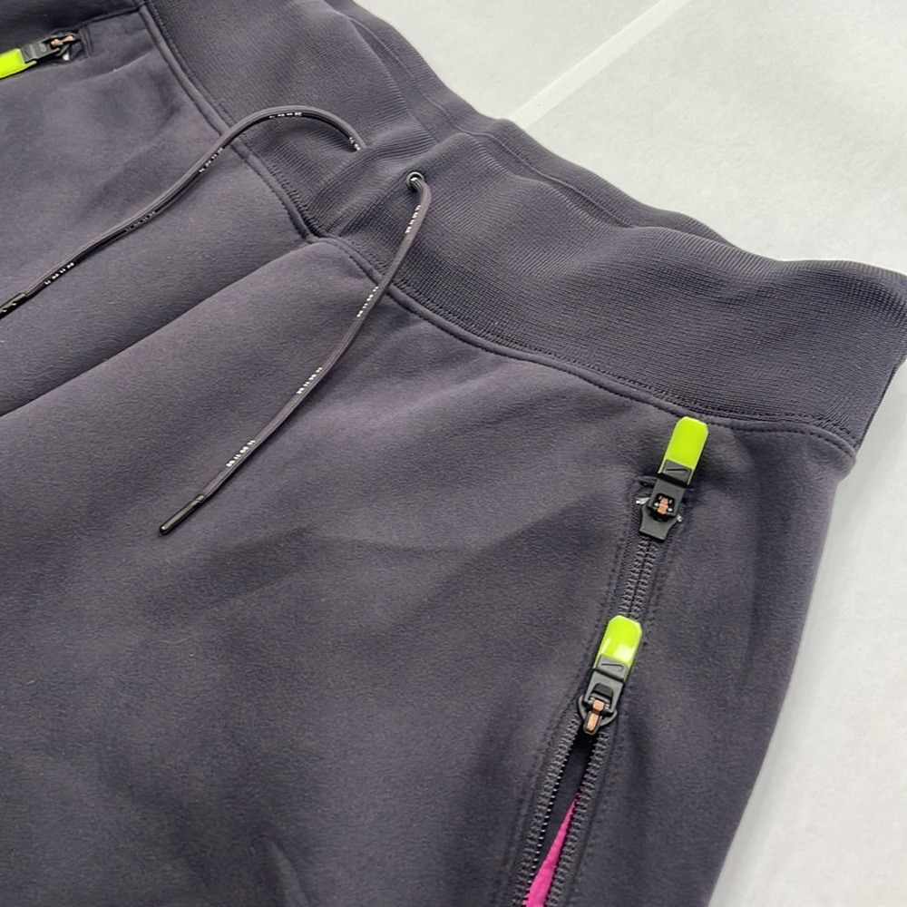 New Nike Women’s Sportswear Tech Pack Fleece Jogger Pants - Picture 5 of 7